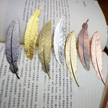 Load image into Gallery viewer, 1pc Creative Retro Feather Metal Bookmark Beautiful Cool Book Page Mark Children Student Gift Stationery School Office Supplies